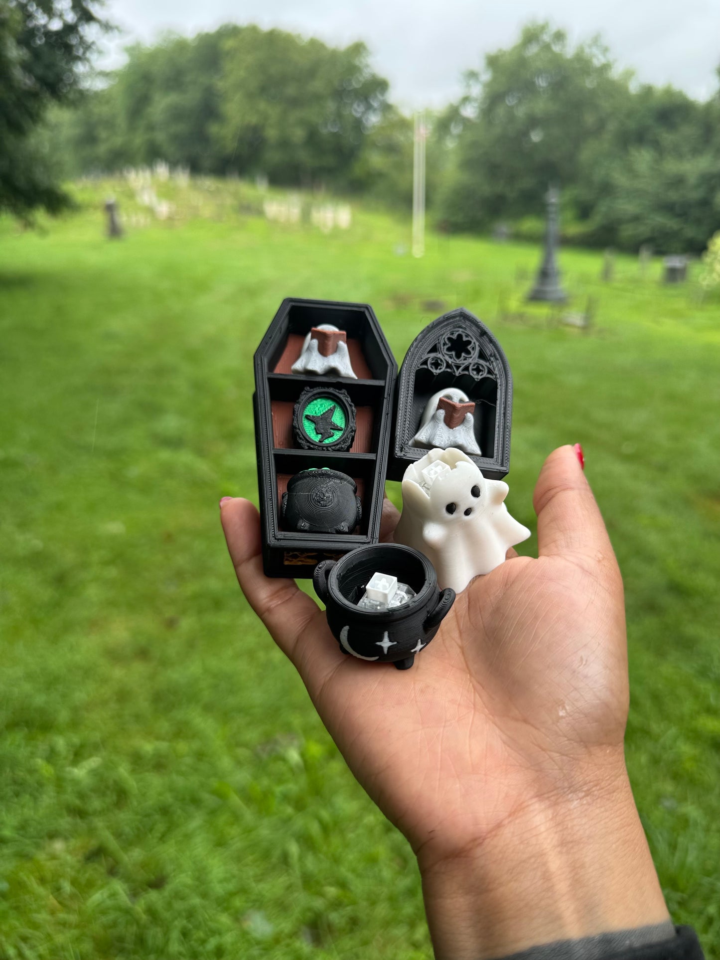 3d printed Casket Clicker